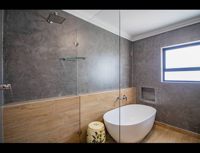 3 BEDROOM HOUSE FOR SALE IN ST HELENA VIEWS